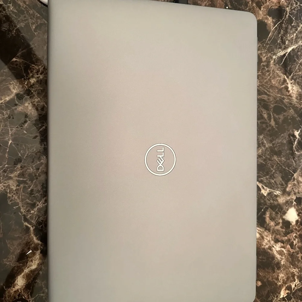 Dell Outlet Latitude 13 - 3340 Refurbished - Picture 6 of 7